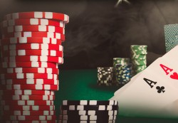 Покер Техасский Холдем: основные правила игры для новичка
