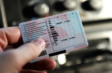 Действие удостоверения водителя продлят, а прохождение техосмотра упростят в Беларуси
