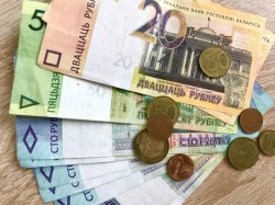 Размер минимальной зарплаты с января 2023 года увеличится почти на 15%