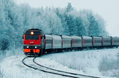 На новогодние праздники БЖД назначила более 200 дополнительных поездов