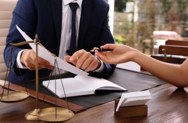 Ко Дню матери адвокаты организуют акцию бесплатных консультаций