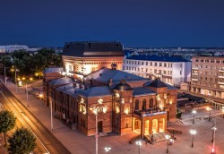 Ночную экскурсию и романтическую премьеру представит Могилевский драмтеатр