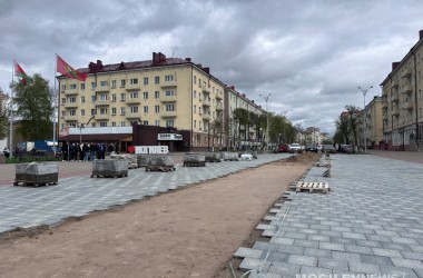 Работы по благоустройству площади Славы ведутся в Могилеве