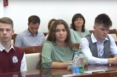 20 абитуриентов Могилевской области получили 100-балльные сертификаты по итогам ЦТ (Видео)