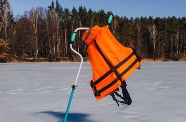 Могилевский ОСВОД напоминает: жилет на льду – не опция, а необходимость