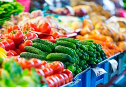 МАРТ установил максимальные розничные цены на плодоовощную продукцию в межсезонье