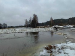 Из-за паводка подтоплено 3 моста и 4 участка дорог в Могилевской области