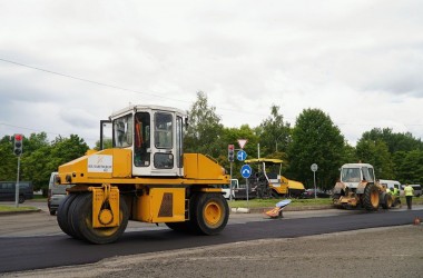 На улице Королева в Могилеве возобновили ремонт дороги