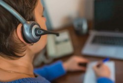 Экстренная психологическая помощь теперь доступна 24/7