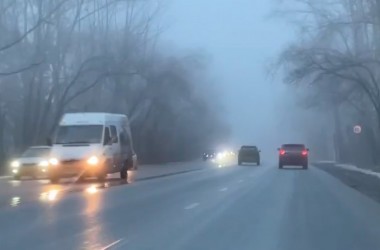 ГАИ призывает быть максимально внимательными на дорогах в связи с погодными условиями