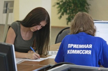 С 25 июля могилевские вузы начнут принимать документы от абитуриентов