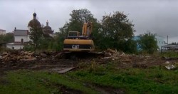 В парке «Подниколье» строят большую автопарковку (Видео)