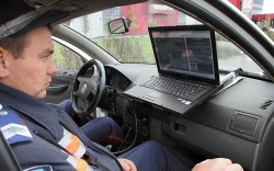 Могилевская ГАИ контролирует дорожное движение на гражданских автомобилях