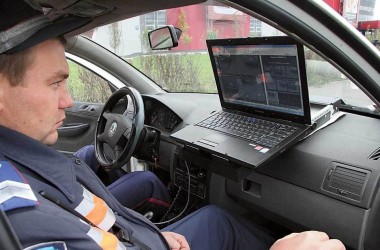 Могилевская ГАИ контролирует дорожное движение на гражданских автомобилях