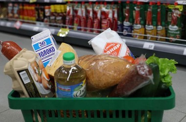 В Беларуси установили жесткое регулирование цен на 62 вида социально значимых товаров