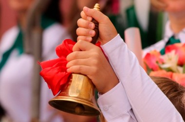 Утверждена дата последних звонков в школах