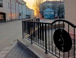 В Могилеве создали музыкальное пространство с инструментами