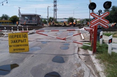 Железнодорожный переезд по улице Первомайской перекроют на две ночи