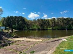 В Печерском водохранилище начали слив воды перед генеральной очисткой дна