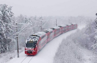 Более 140 дополнительных поездов назначила БЖД на новогодние праздники