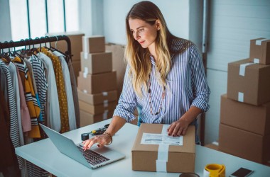 С 2026 года ИП ограничат в оптовой торговле на маркетплейсах