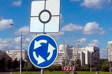 Изменена очередность движения на пересечении ул.Космонавтов и пр-та Шмидта в Могилеве