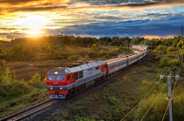 Более 40 дополнительных поездов назначила БЖД с 28 октября по 8 ноября