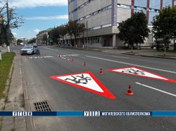 В Могилеве обновляют дорожную разметку на девяти участках