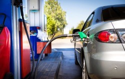 С 8 июня стоимость автомобильного топлива увеличилась на копейку