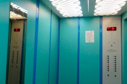 45 лифтов в многоквартирных домах заменят до конца года в Могилеве