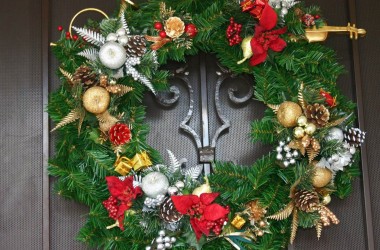 Могилевчан приглашают принять участие в конкурсе на новогоднее и рождественское оформление города