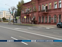 На трех перекрестках улицы Первомайской выделили отдельные полосы для поворота налево