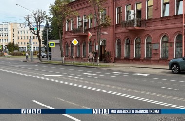 На трех перекрестках улицы Первомайской выделили отдельные полосы для поворота налево