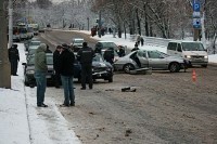 Первый снег - серьезное ДТП в Могилеве.